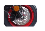 Motorcycle front disc brake with red rim