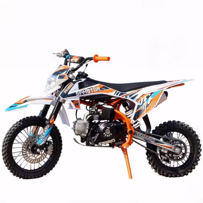 Moto de cross SF Motor con gráficos naranjas y azules