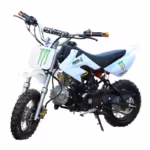 Mini moto de motocross branca com detalhes verdes
