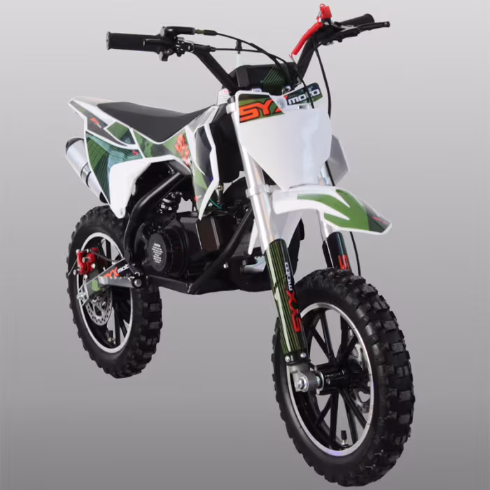 Minimoto de cross blanca y verde con la marca SYX.