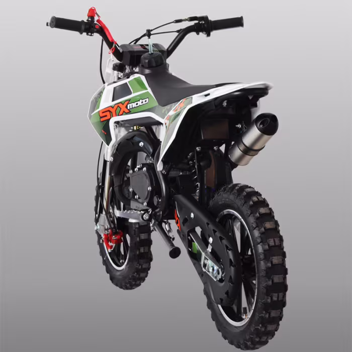 Minimoto de cross verde y blanca con la marca SYX moto.