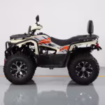 Vista lateral del ATV YKF-F1 300cc con rines de aleación