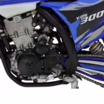 YBS300 dirt bike engine and frame close-up
