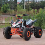 Quadriciclo esportivo ATV laranja e branco