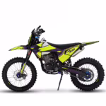 Vista lateral de la moto de cross YBH 300