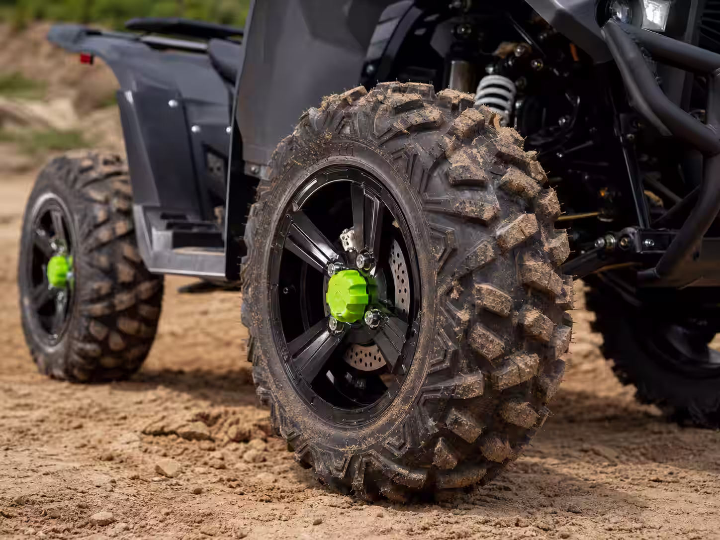 YKF-DDQ II knobby tire and aluminum rim detail